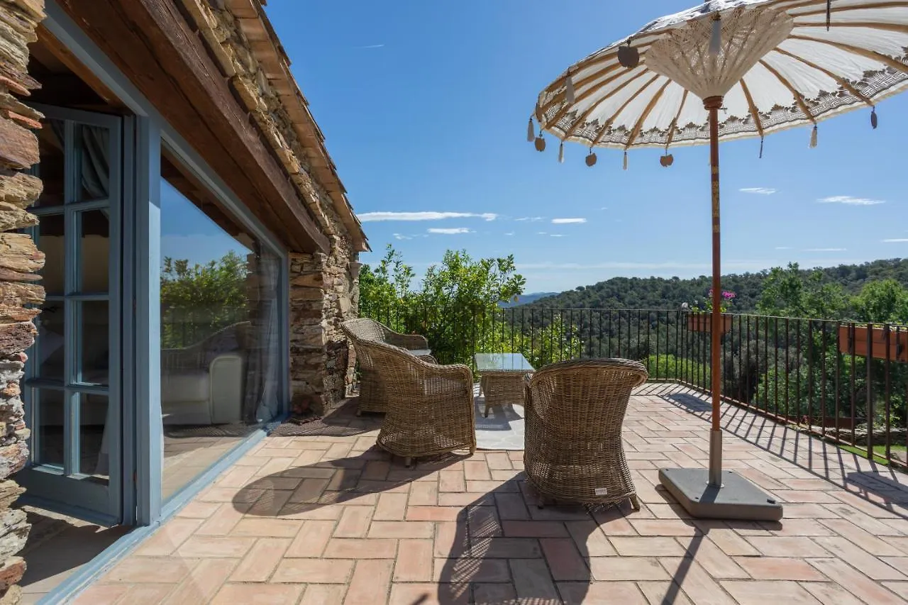 Country house Can Font De Muntanya Cruilles