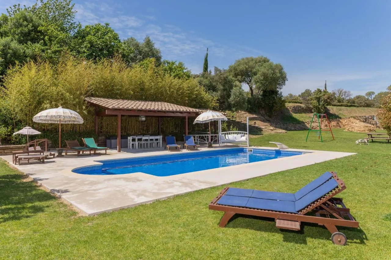 Can Font De Muntanya Cruilles Country house